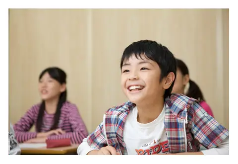 ユリウス 国立私立小学校