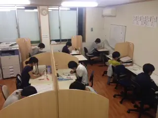 個別指導塾　志学 鶴川教室