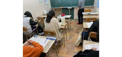 鴻巣校