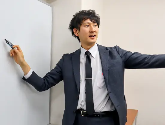 創研学院 志紀校