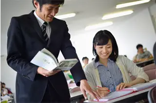 学校法人立川学園 諫早校